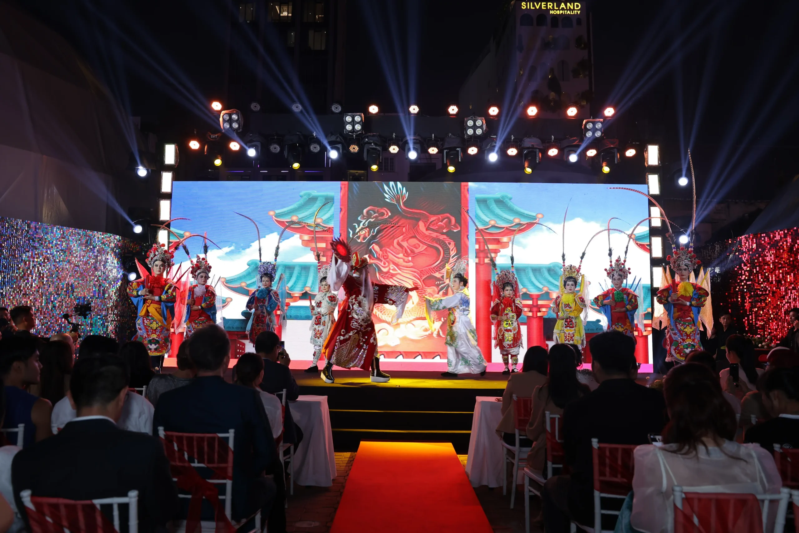 TỎA – Hành trình đánh thức cảm xúc trong không gian nghệ thuật đa tầng