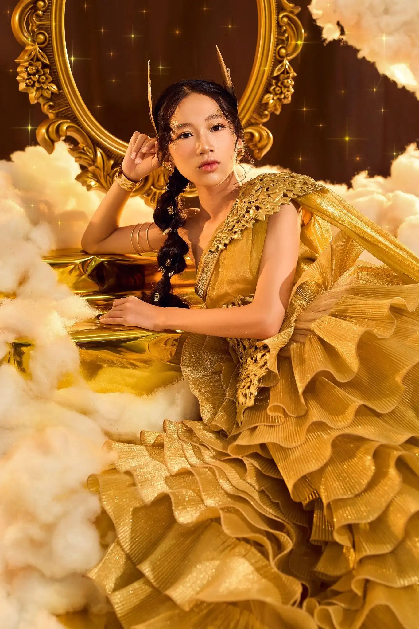 Joly Thảo Linh – “Chiến Binh Nhí” Firstface Đầy Khí Chất Trong BST Guardians of Light