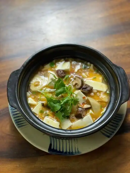 Đậu Non Sốt Nấm – Khi Ẩm Thực Chay Trở Thành Trải Nghiệm Tinh Tế