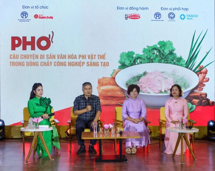 Phở không chỉ là món ăn, còn là câu chuyện về lịch sử, văn hóa