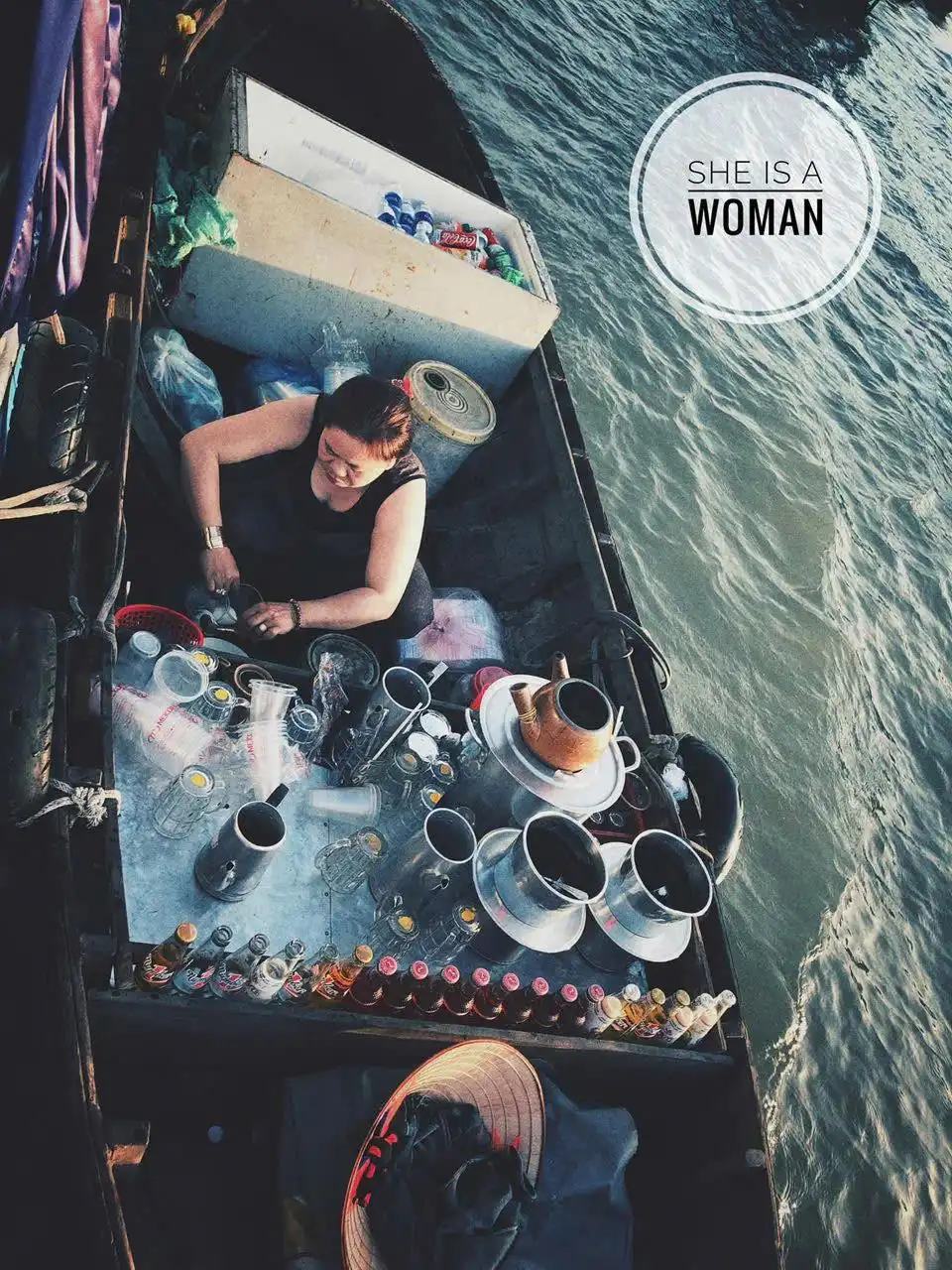 Người Phụ Nữ Việt Nam – Bình Thường mà Phi Thường, Giản Dị mà Phi Phàm