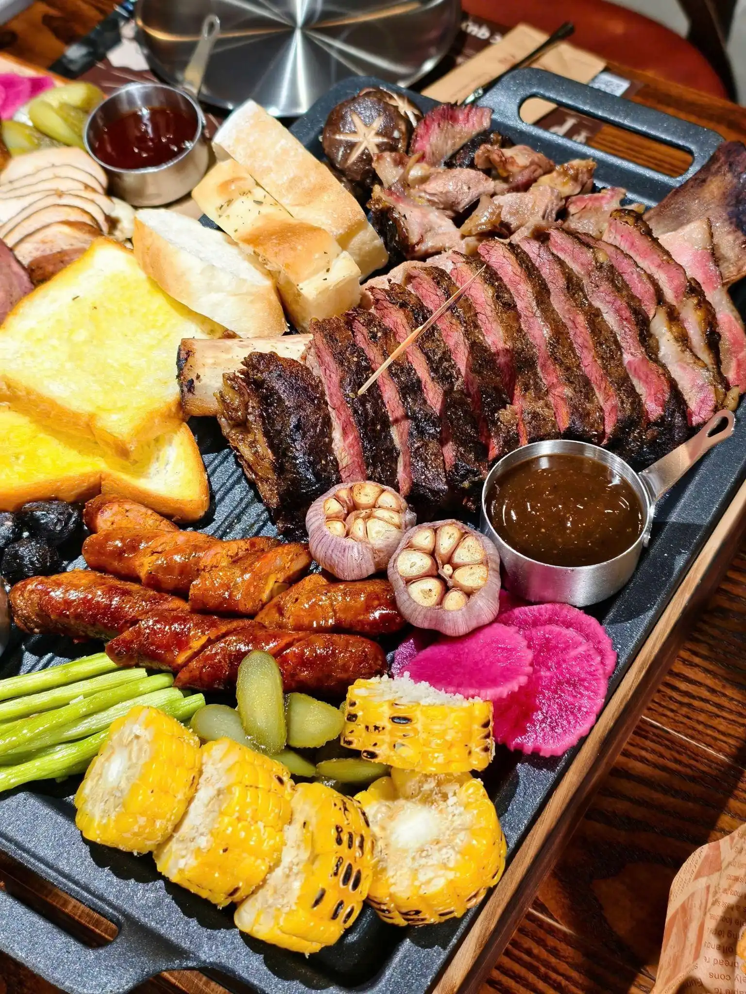 CTQ Texas BBQ – Từ đam mê thịt nướng đến hành trình xây dựng thương hiệu BBQ chuẩn Mỹ giữa lòng Hà Nội