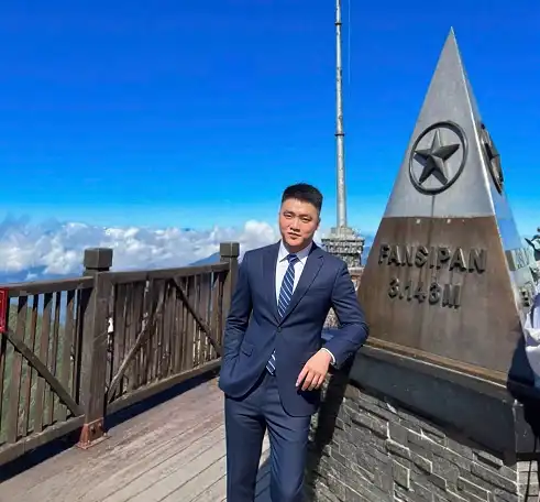 Nguyễn Tùng Nam: Từ những công việc nhỏ đến đam mê lớn trong ngành F&B