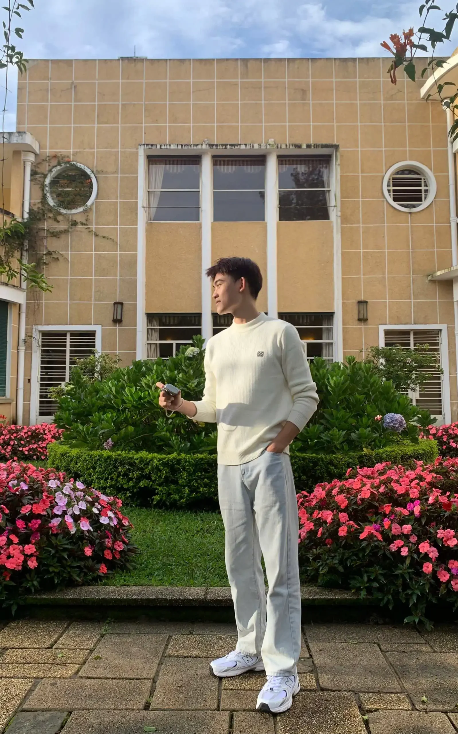 Anh Tú: Hành trình tự lập của chàng sinh viên Cơ khí từ giảng đường đến những đêm làm phục vụ